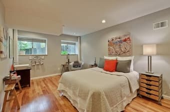 Furnished 1BR on campus, available now 2