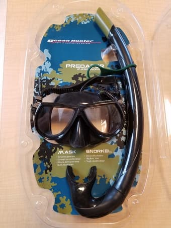 Mask and snorkel for scuba diving and snorkeling 1