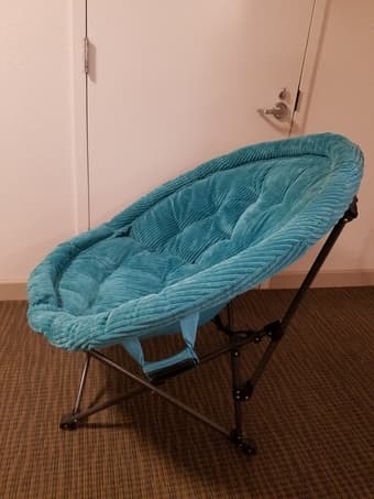 Folding circle chair 2