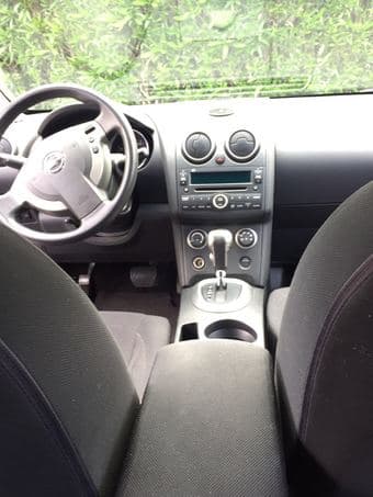 2008 Nissan Rogue SUV in excellent condition 2