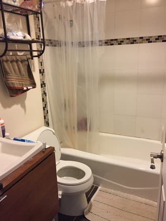 SF summer sublet private room in 3-bed apt 2