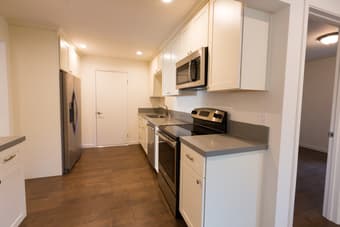 Spacious attractive guest house in Los Altos (near Stanford) 3