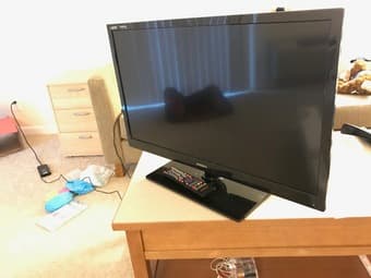32 inch HDTV 1