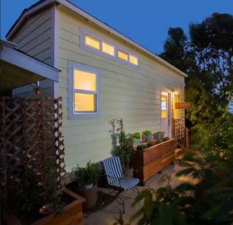Stay in a Tiny Home in Santa Clara 2