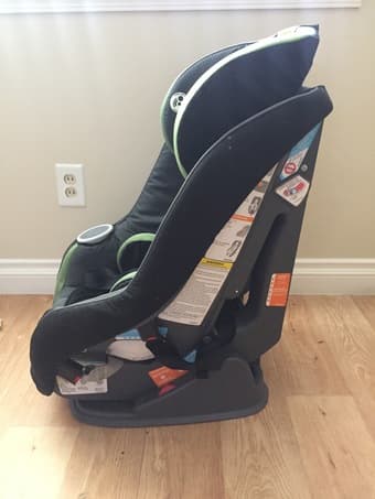 Graco Newborn to 30 kg Kids Car Seat 2