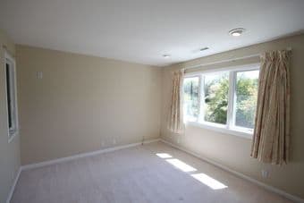 3 rooms available in 4BD/3BA house - 7/1-9/15 (10 mins from Stanford) 1