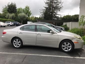 2005 LEXUS ES330  135k miles $6000 1