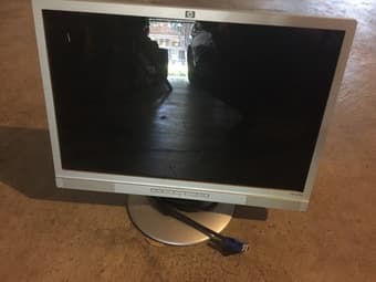 2 Monitors 1