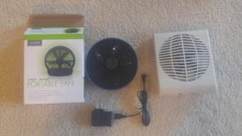 Small desk/nightstand fans for sale 1