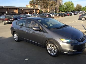 2010 Honda Insight EX, clean title, great fuel mileage 1