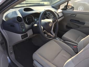 2010 Honda Insight EX, clean title, great fuel mileage 2