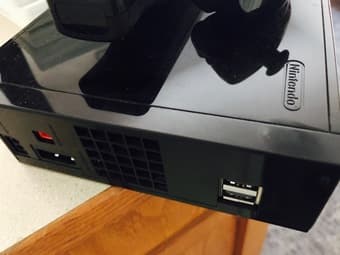 Black Nintendo Wii 2012 with 9 games 2
