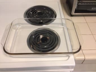 GLASS OVEN PAN 1