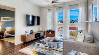 $4100 - 968ft2 - 2 Bed 2 Bath (2B/2B) - Available to sublease / lease 2