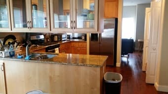Bedroom for Rent in Nice East Palo Alto Home with Stanford Alumni 3