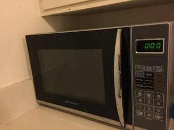 Emerson Microwave 1