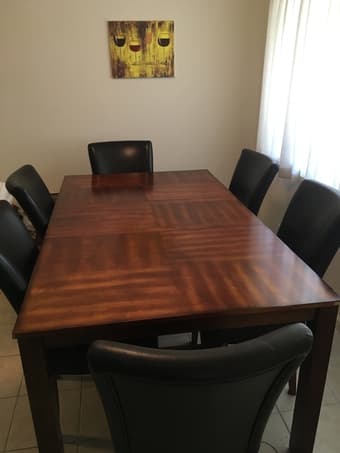 Dining room table with 6 chairs 1