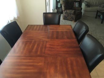 Dining room table with 6 chairs 2