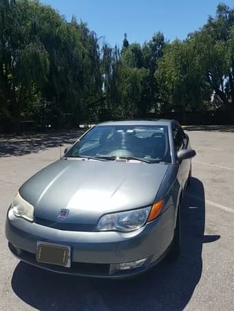 2005 Saturn Ion 3 1