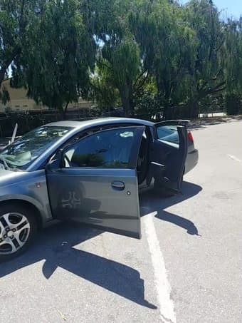 2005 Saturn Ion 3 3