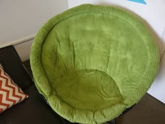 Super comfy foldable chair 1
