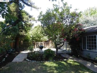 Newark - Available bedroom in a single-family 3BR/2BA home 2