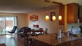 $1250 Master bedroom in 3 br/1.5 bath beautiful Sunnyvale condo 3