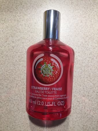Body Shop Strawberry Body Mist 1