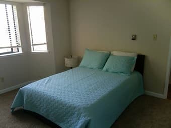2Bdr/2Bth apartment from one to three months sublet 5 min from campus 3