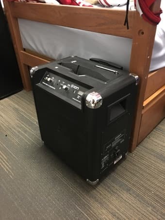 Wireless Bluetooth Speaker: Ion Block Rocker 2