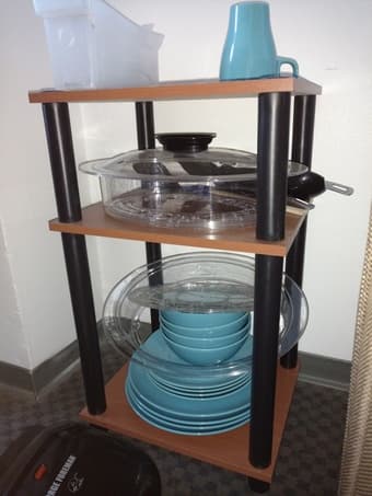 Small side table (cherry color) 1