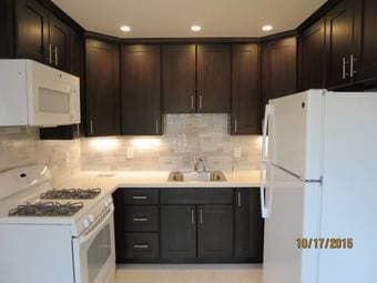 Amazing location, 2 blocks from downtown PA, 2Br/1Ba 1