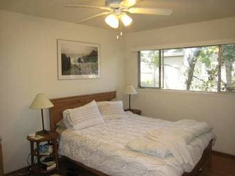 Amazing location, 2 blocks from downtown PA, 2Br/1Ba 2