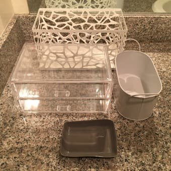 Bathroom Storage and Decorative Items 1