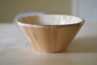 Wooden salad bow 1