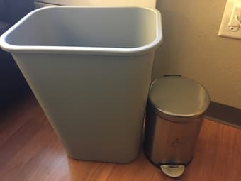 Trash cans 1