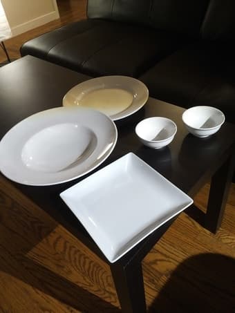 Collection of plates and bowls 1