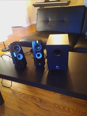 Logitech speakers Z323 with subwoofer 1