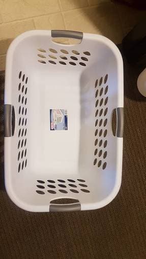 Laundry basket (almost brand new) 2