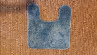 Set of bathroom Rugs 1