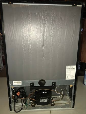 Mini Fridge 3