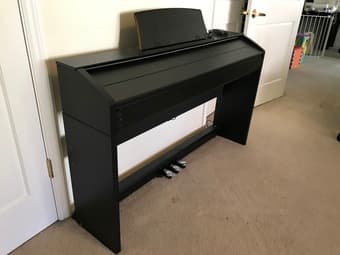 Like New Casio Privia PX-760 Digital Piano Black 3