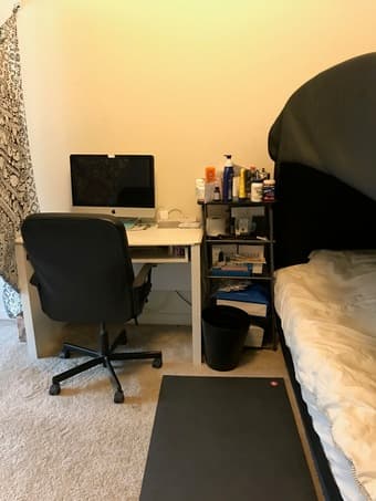 $1000 Furnished & clean livingroom in PA 5 mins from Stanford July 7th 3