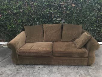 Incredibly Comfy Couch $60 1