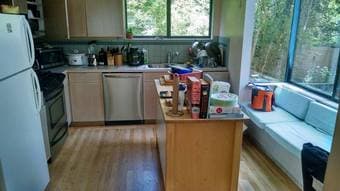 3 br, 2.5 ba sublet, fully furnished, 7/5-9/16, on golf course 1