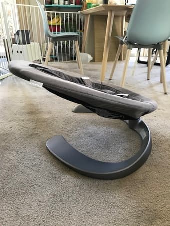 Nuna LEAF Curve Baby Swing Seat Excellent Condition 3