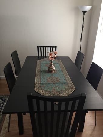 Dinning table (extendable) + 4 chairs+ a free table 1