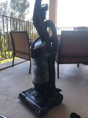 vACUUM CLEANER (BISSELL 9595A Vacuum with OnePass 1