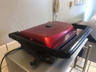 PANINI MAKER - HAMILTON BEACH 1