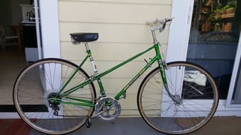 Beautiful Vintage Peugeot Mixte 1
